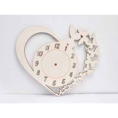 L203-Cadran ceas din lemn Inima cu fluturi- 21x25cm 1buc