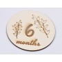 L640-Decoratiune cerc lemn "6 months" 13cm- 1 buc