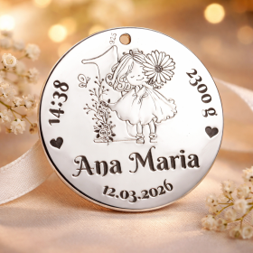 Pandant banut din argint 22mm pentru botez - Fetita cu flori
