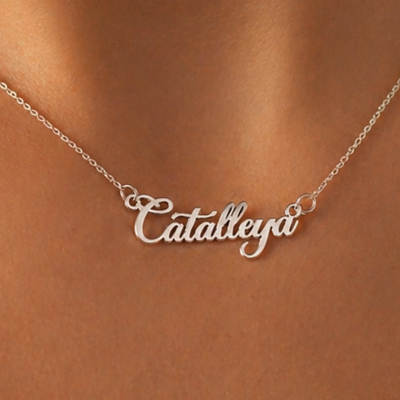 Colier cu Nume din Argint 925 Personalizat – Cadou Unic V32