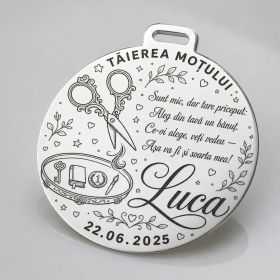 Bănuț Tăierea Moțului din Argint 925 Personalizat cu Foarfecă, Tavă cu Obiecte și Poezie 22 mm S0294