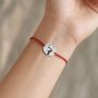 Brățară argint 925 cu îmbrățișare sub copac — cadou B-E1755