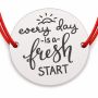 Brățară argint 925 cu mesajul Every Day is a Fresh Start, șnur reglabil — cadou B-E0403
