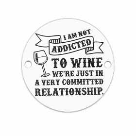Bănuț argint 925 gravat cu un mesaj amuzant despre vin, Ø 16,5 mm — E1266