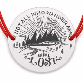 Brățară argint 925 cu bănuț Not all who wander are lost, șnur reglabil — cadou aventură B-E1747
