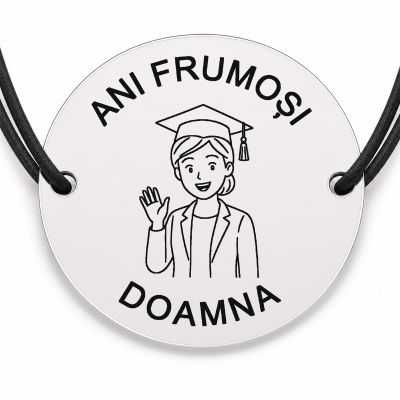 Brățară argint 925 cu bănuț gravat doamna învățătoare cu tocă de absolvire, șnur negru reglabil — R0311