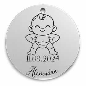 Bănuț moț argint 925, bebeluș în picioare cu mânuțele pe