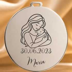 Bănuț de moț argint 925, mama cu bebelușul în brațe – 22 mm