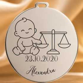 Bănuț de moț argint 925, bebeluș cu zodia Balanță – 22 mm