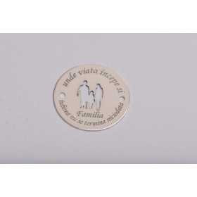 E0149-G-Banut decupat cu parinti si fetita in mijloc cu scris la rotund 16.5mm, 0.33mm